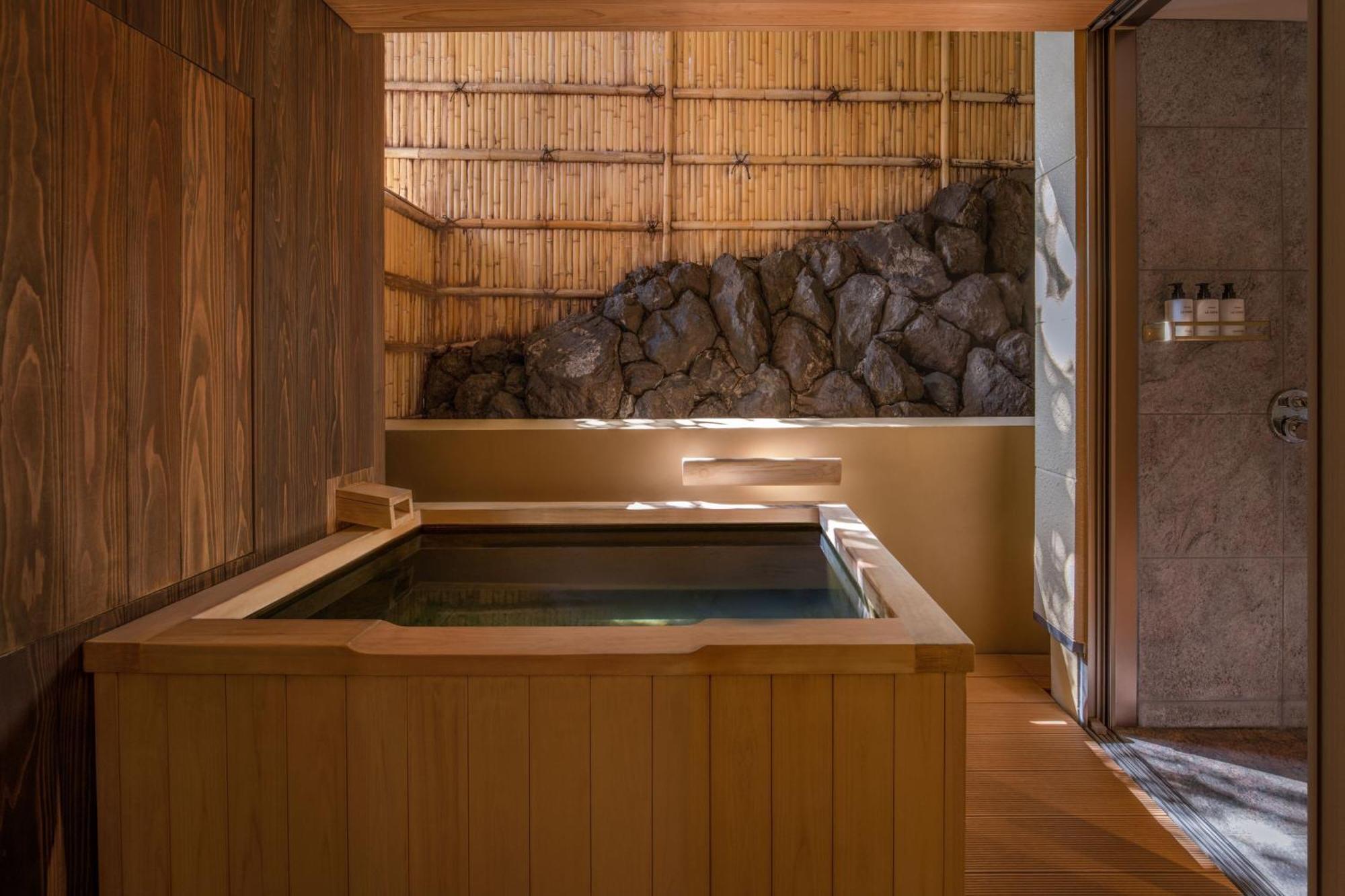 Suiran, A Luxury Collection Hotel, Киото Экстерьер фото